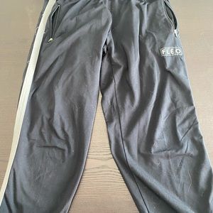 Fleo Joggers